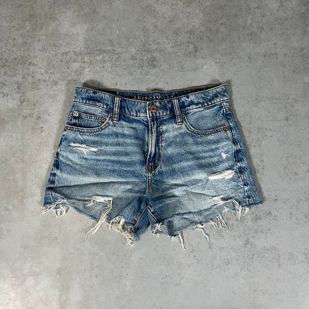 American Eagle Mid Rise Womens Distressed Denim Boyfriend Shorts Stretch Size 0